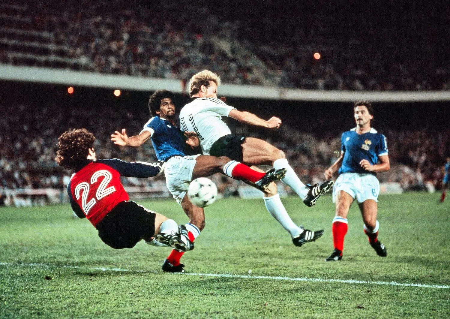 Jerman Barat vs Prancis 1982